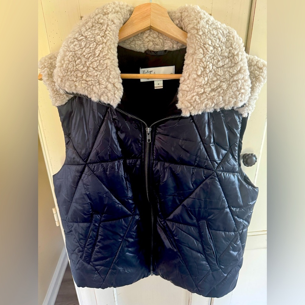 Vintage Havana Sherpa trimmed vest